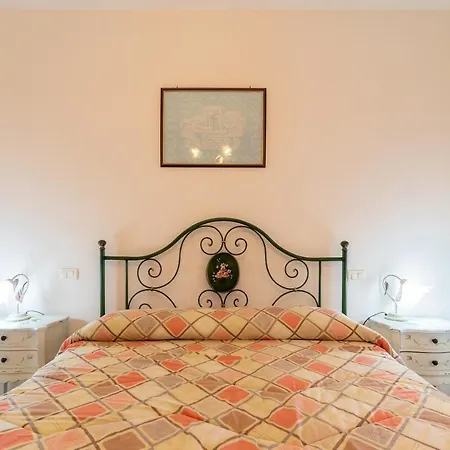 בית נופש Papa Giuseppe Grande קורטונה